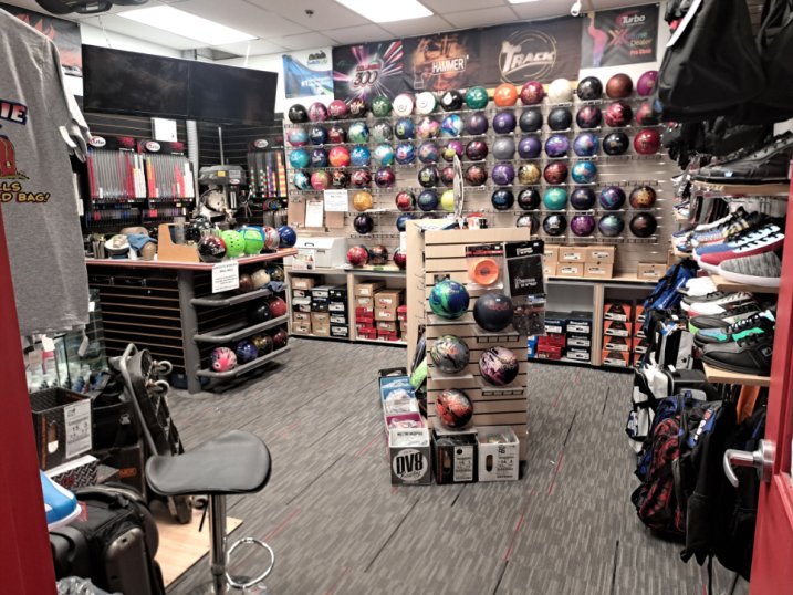 Brampton Proshop Interior